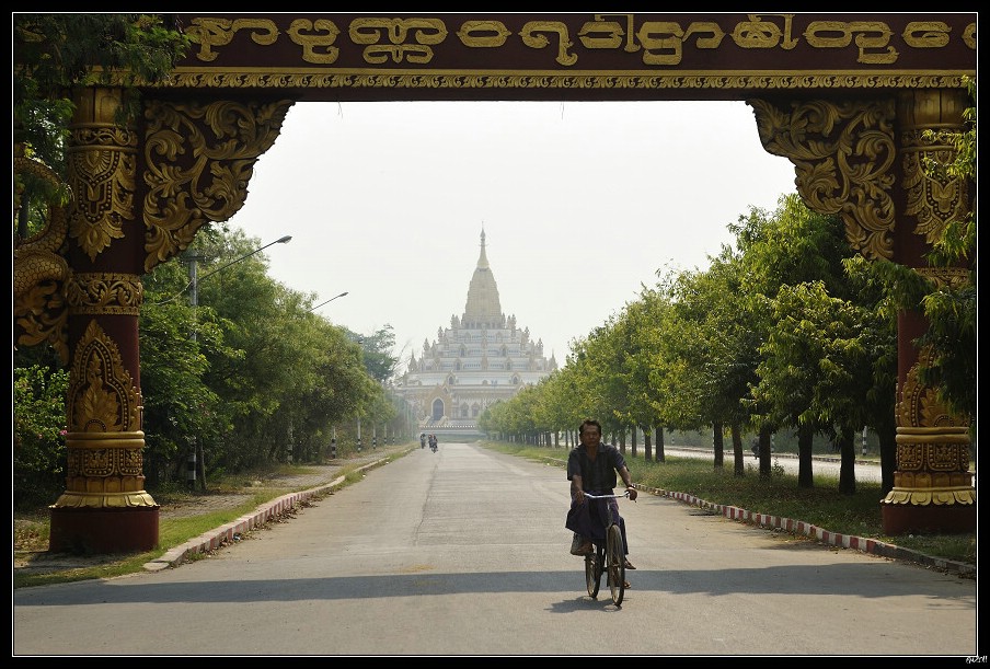 20110411_043505-border.jpg (179 KB)