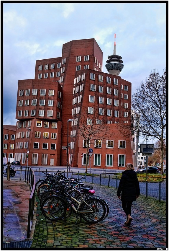 18-12-03_17_02-border.jpg