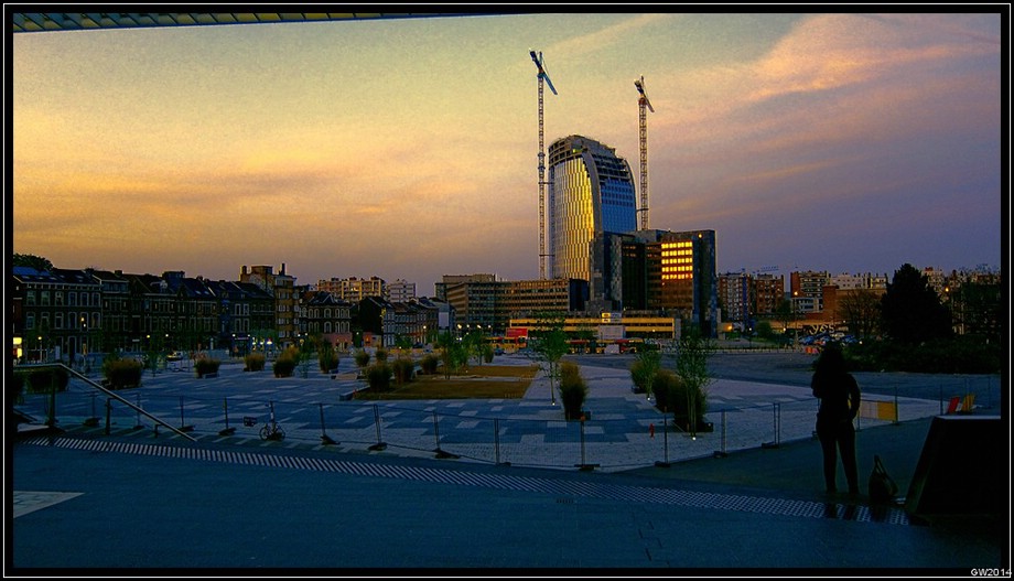 14-04-09_203337border.jpg (120 KB)