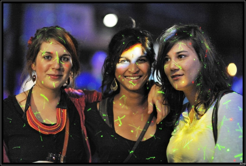 2010_11_20_22_16-border.jpg (158 KB)
