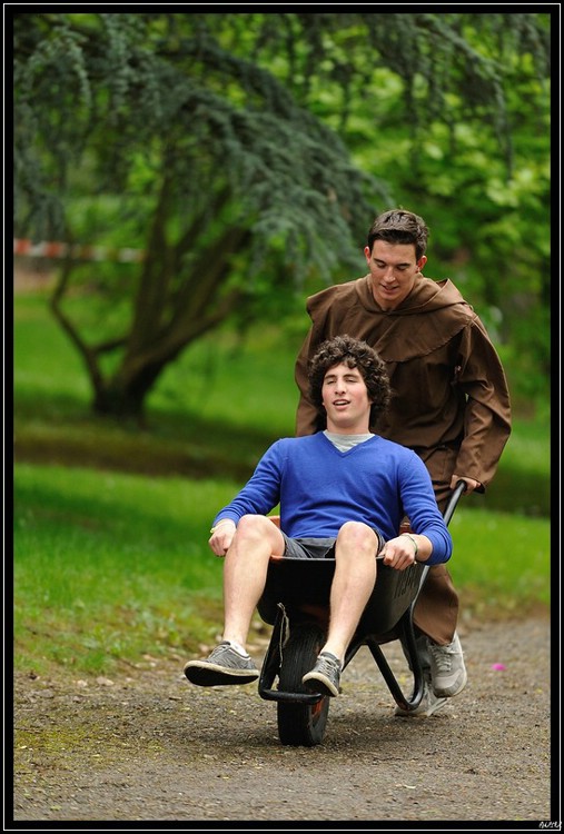 2012_05_11_16_46-border.jpg (109 KB)