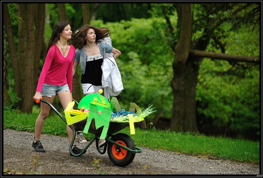 2012_05_11_16_48-border.jpg (158 KB)
