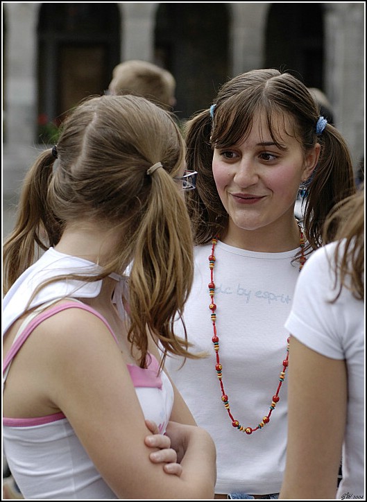 2008-05-24_15-22-46_dxo_raw-border.jpg (96,4 KB)