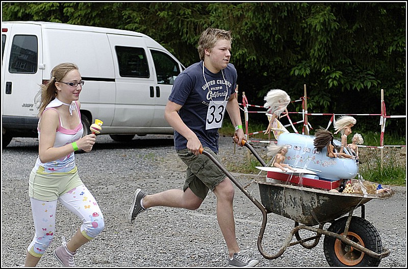 2008-05-24_15-41-58_dxo_raw-border.jpg (193 KB)