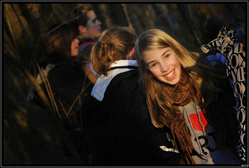 2009_12_15_15_29 _01-border.jpg (100 KB)